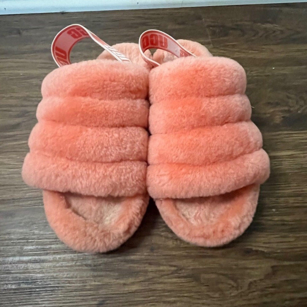 Fluff Yeah Ugg slides